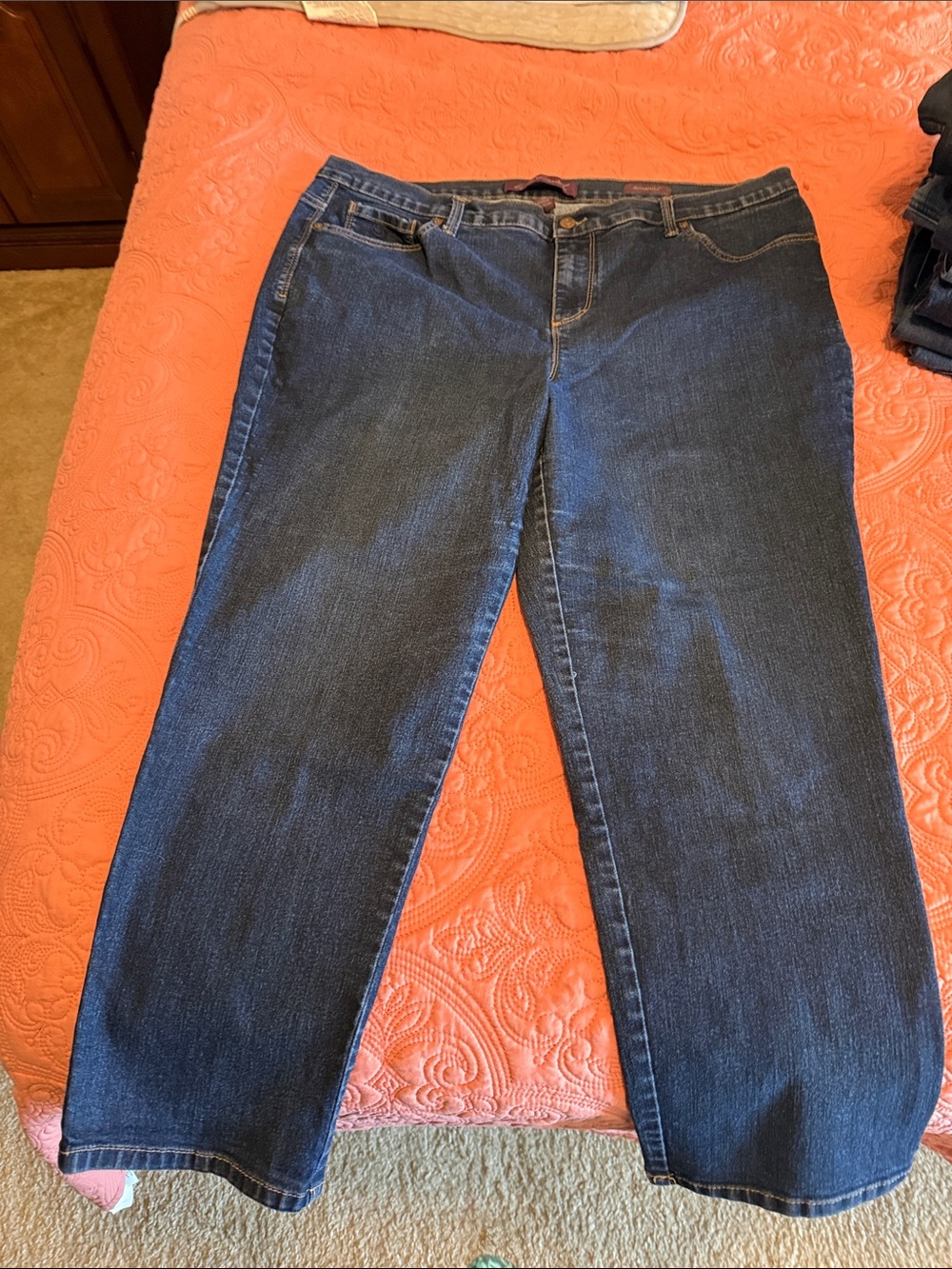 Gloria Vanderbilt Dark Blue Straight-Leg Women's Jeans